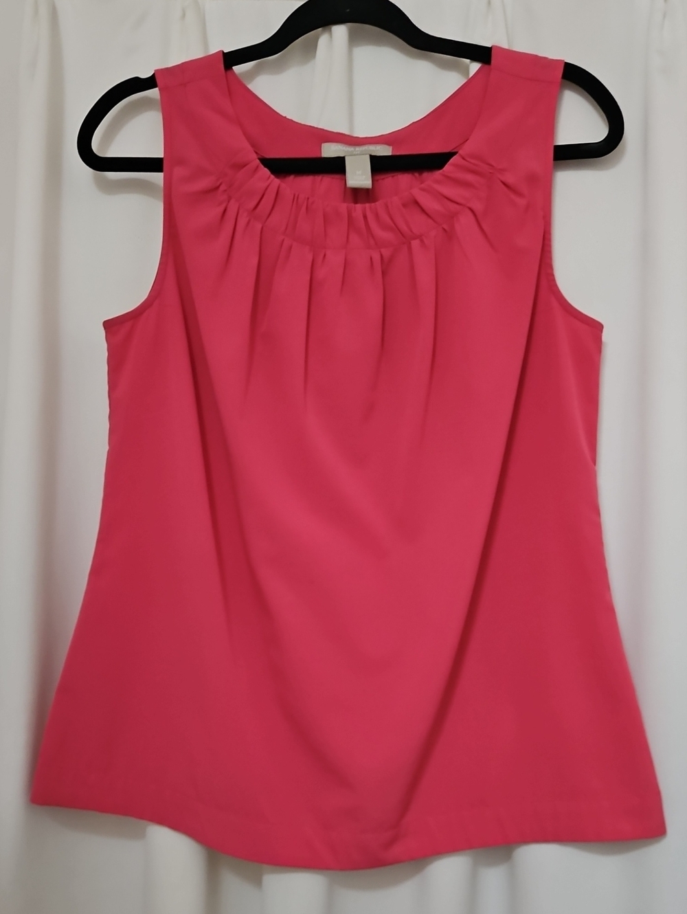 Banana Republic Sleeveless Pink Top